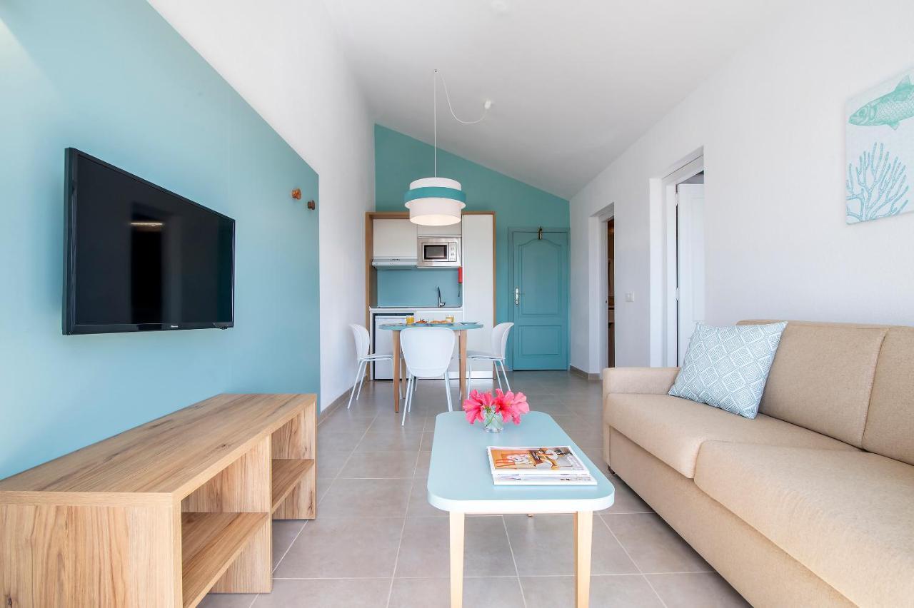 Pierre & Vacances Menorca Cala Blanes Cala'N Blanes (Menorca) Exterior foto