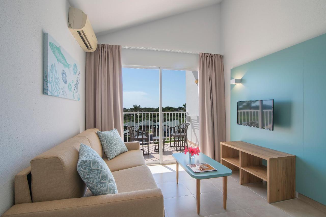 Pierre & Vacances Menorca Cala Blanes Cala'N Blanes (Menorca) Exterior foto